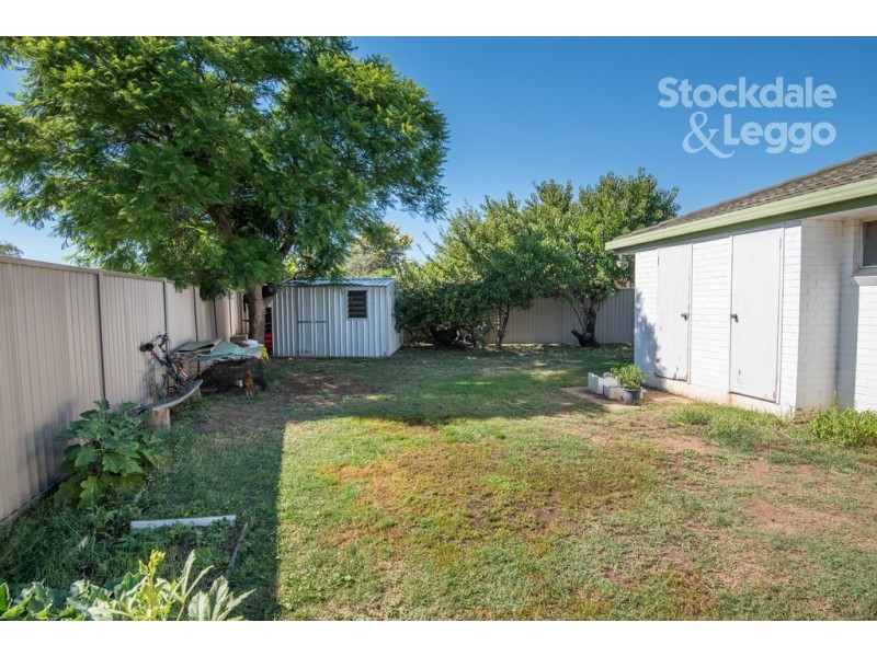 28 Nicholls Avenue, Shepparton VIC 3630