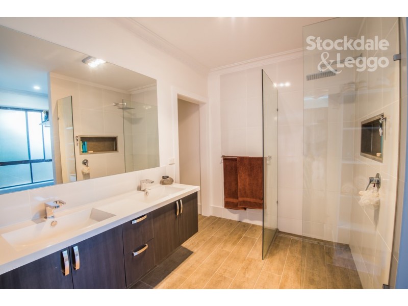 16 McDonald Street, Shepparton VIC 3630