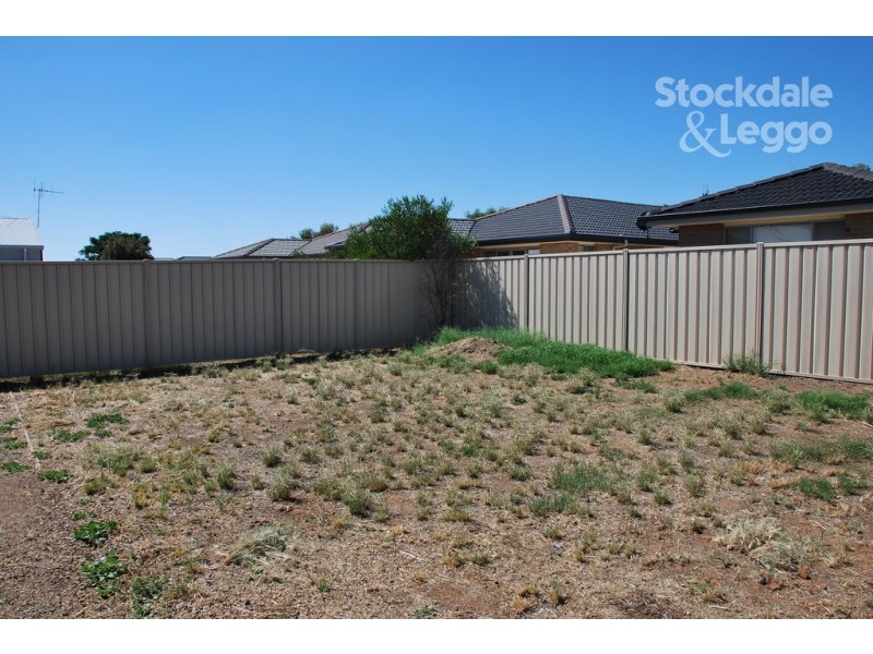 10 Strauss Avenue, Shepparton VIC 3630