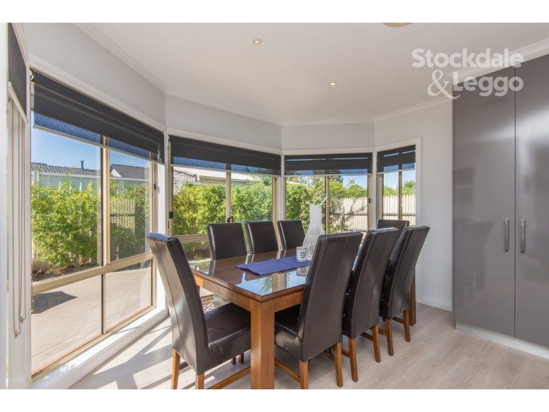 61 Kialla Lakes Drive, Kialla VIC 3631