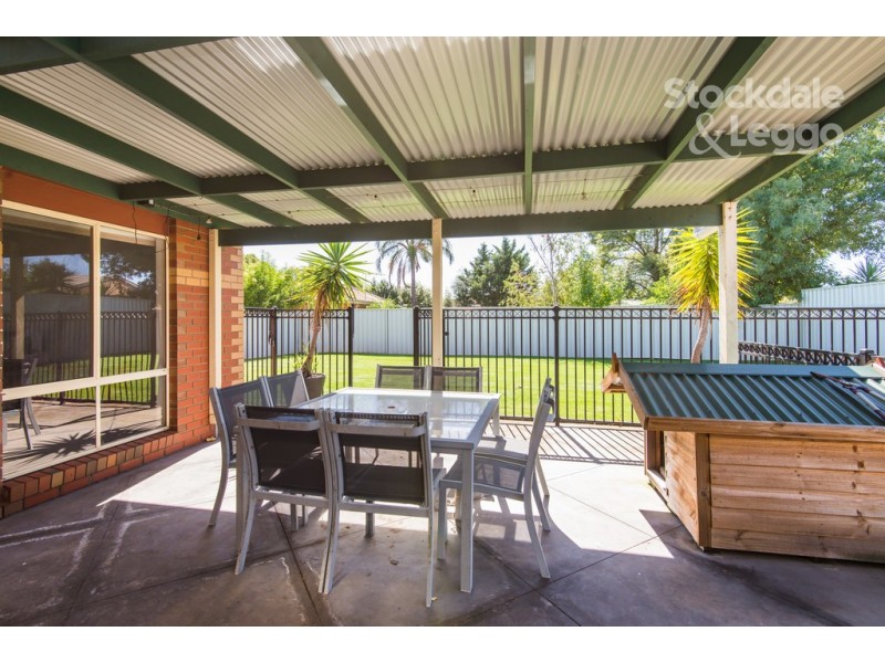 61 Kialla Lakes Drive, Kialla VIC 3631