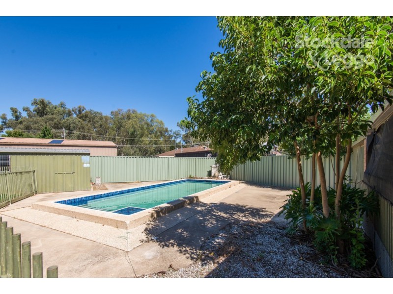 1 Swan Court, Shepparton VIC 3630
