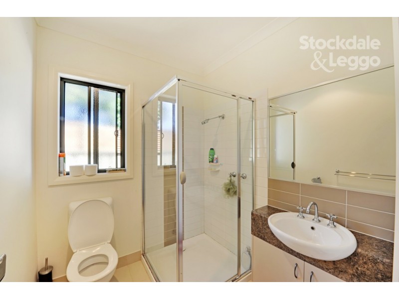 4/2 Hamilton Street, Shepparton VIC 3630