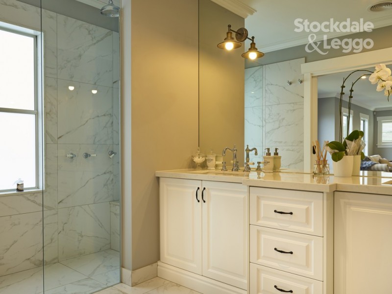 67 Seven Creeks Drive, Kialla VIC 3631