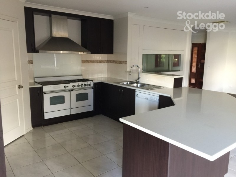 22 Forest Drive, Kialla VIC 3631