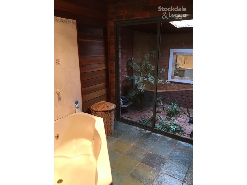 3/10 Vickers Street, Kialla VIC 3631