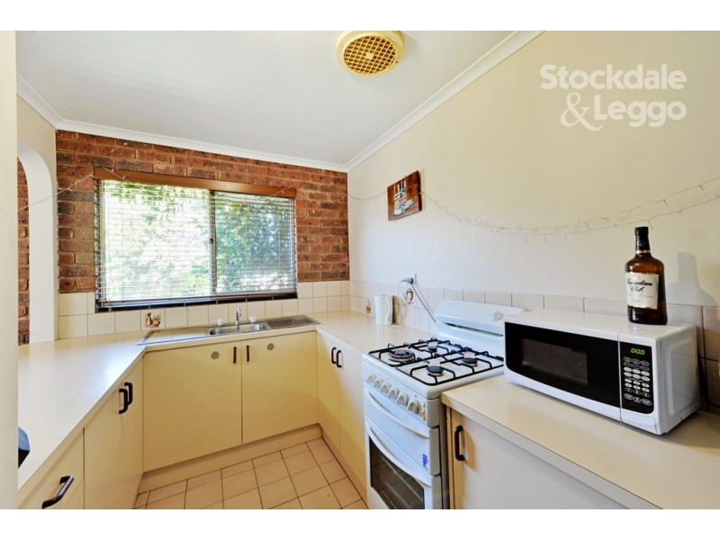 2/17 Knight Street, Mooroopna VIC 3629