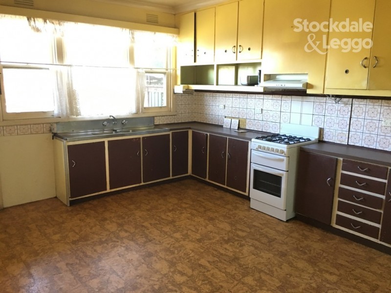 15 Chertsey Road, Shepparton VIC 3630