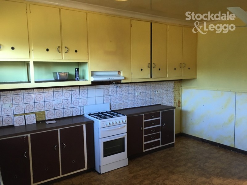 15 Chertsey Road, Shepparton VIC 3630