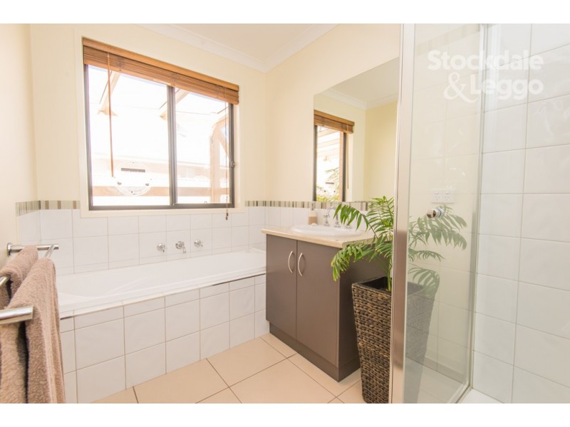 9 Dartmouth Court, Kialla VIC 3631