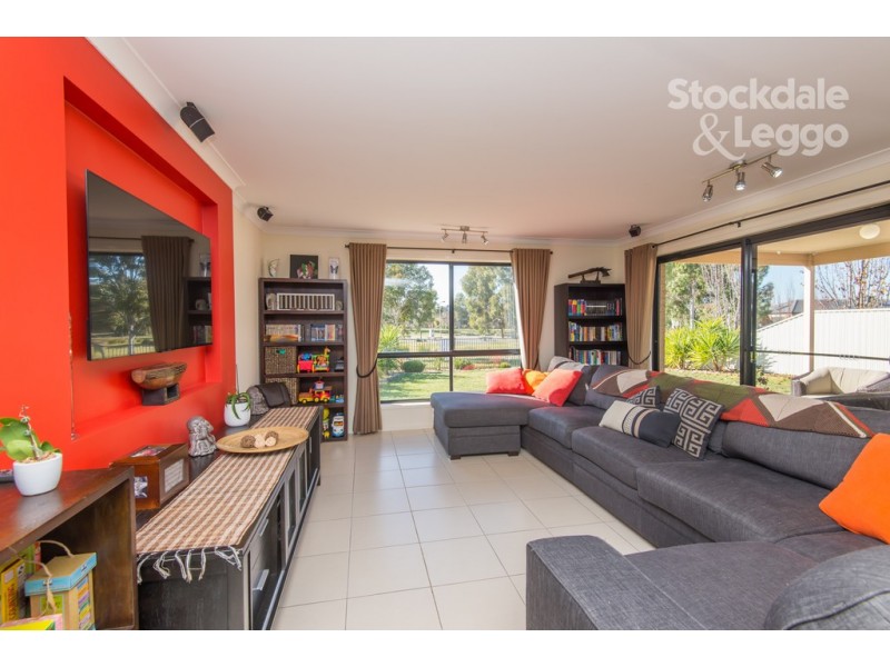 9 Dartmouth Court, Kialla VIC 3631