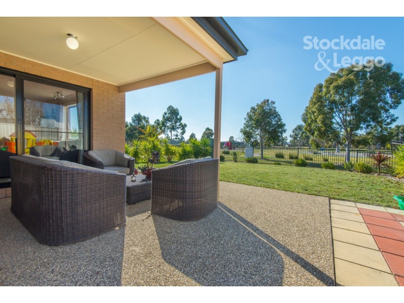 9 Dartmouth Court, Kialla VIC 3631