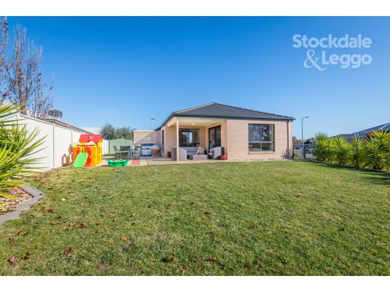 9 Dartmouth Court, Kialla VIC 3631