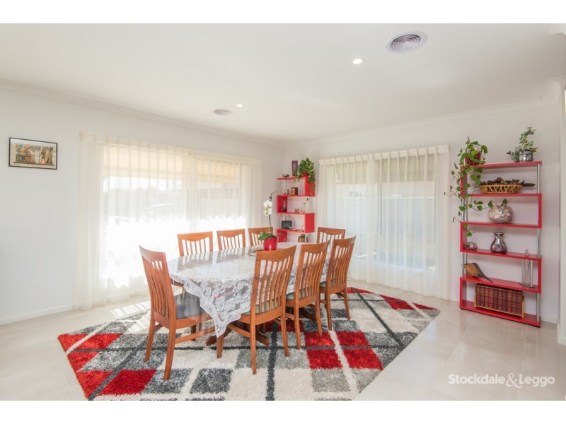 4 Yambuk Place, Kialla VIC 3631