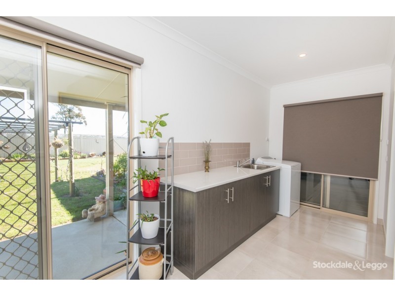 4 Yambuk Place, Kialla VIC 3631