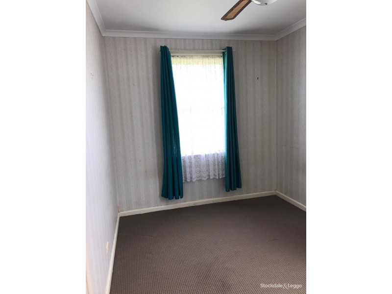 6 Cameron Avenue, Shepparton VIC 3630