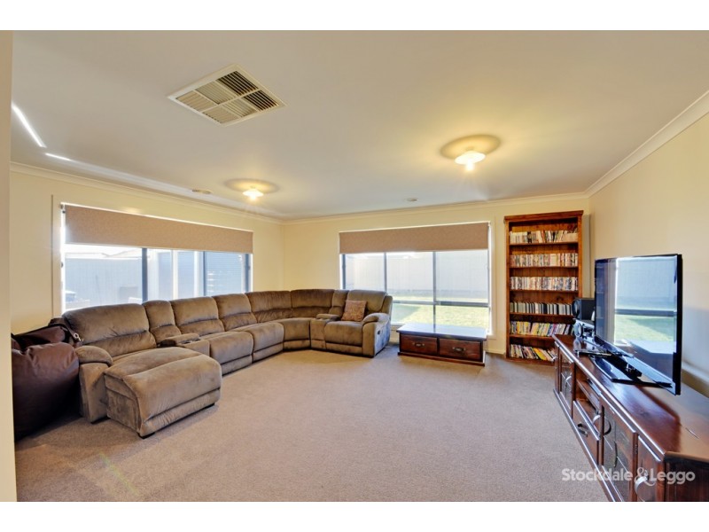 25 Settlers Drive, Kialla VIC 3631