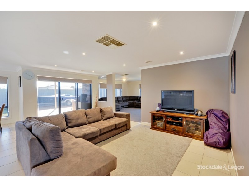 25 Settlers Drive, Kialla VIC 3631