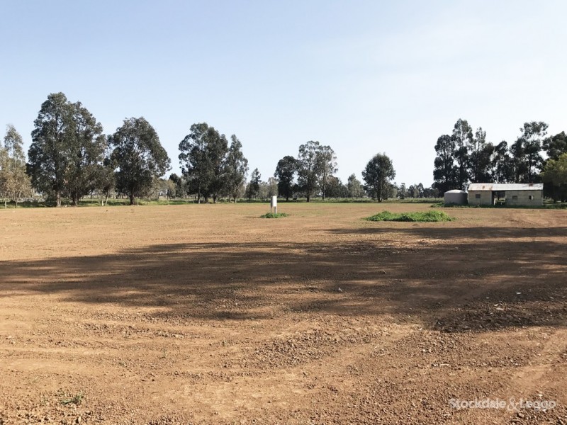 615 Old Dookie Road, Shepparton East VIC 3631
