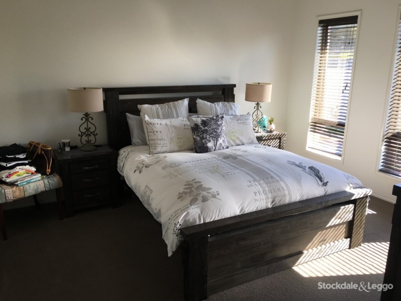 13 Brambuck Avenue, Kialla VIC 3631