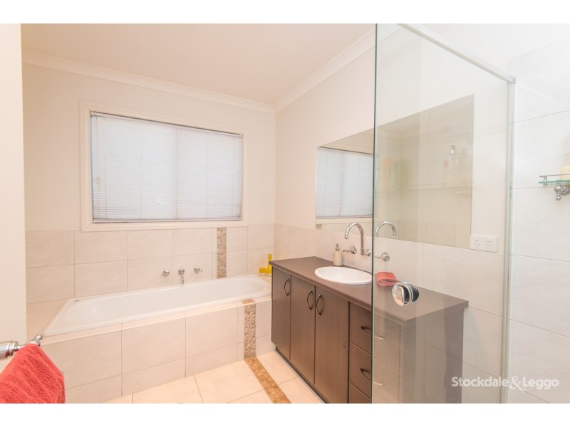 22 Forest Drive, Kialla VIC 3631