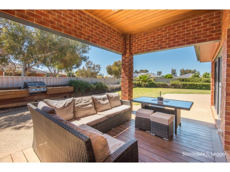 22 Forest Drive, Kialla VIC 3631