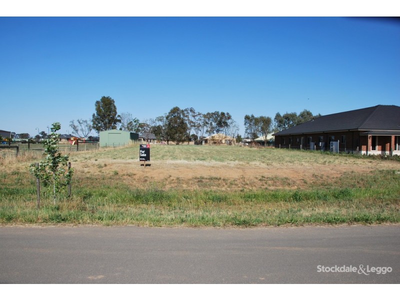 68 Xavier Crescent, Shepparton North VIC 3631