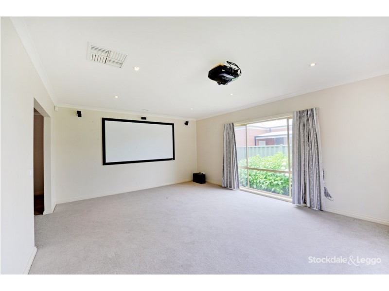 9 Rosella Court, Kialla VIC 3631