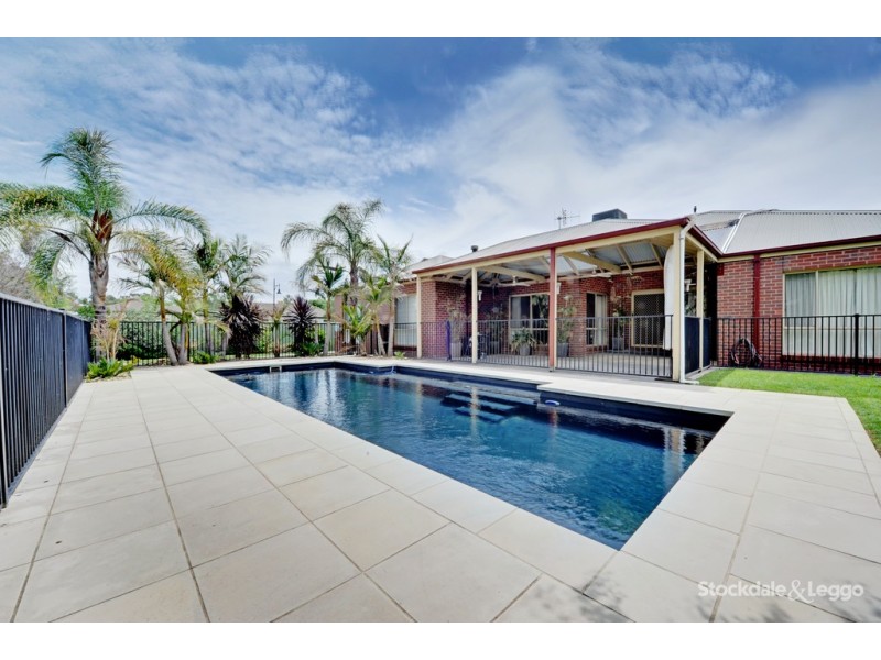 9 Rosella Court, Kialla VIC 3631