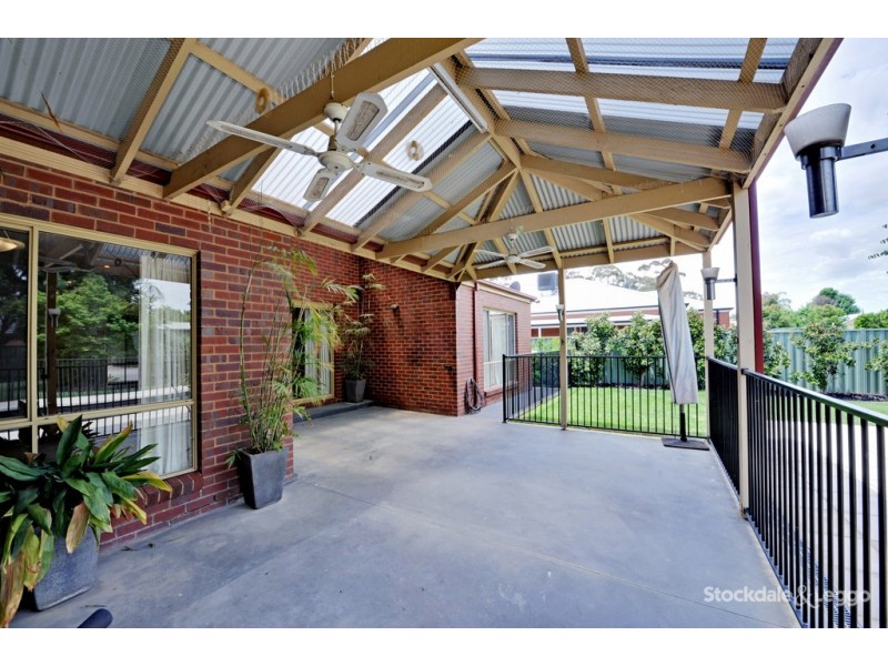 9 Rosella Court, Kialla VIC 3631