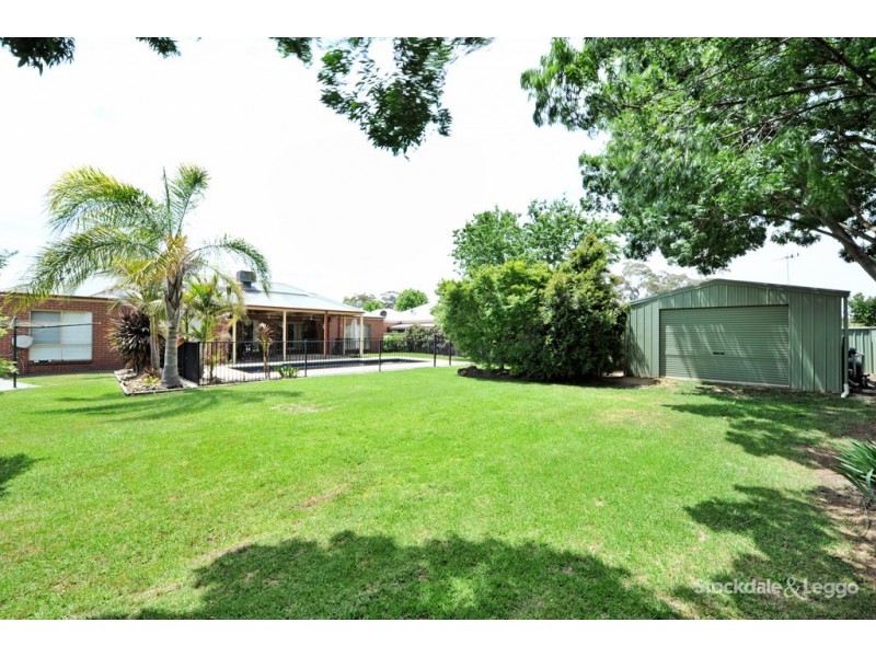 9 Rosella Court, Kialla VIC 3631