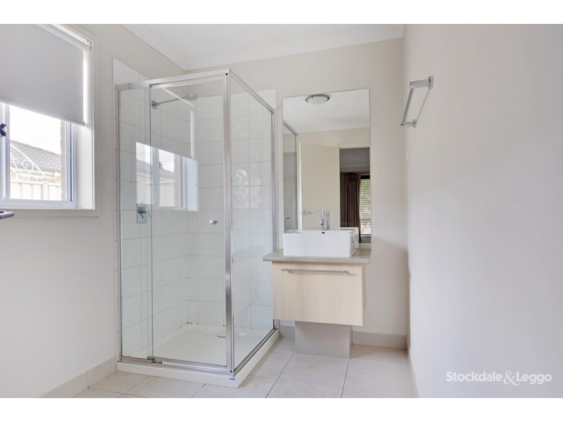 9 Emperor Road, Kialla VIC 3631