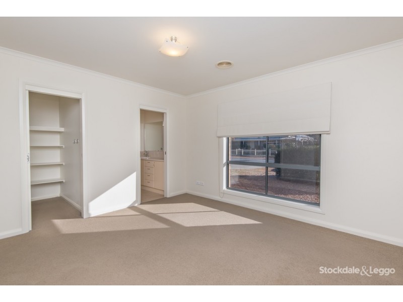 1 Curlew Place, Shepparton VIC 3630