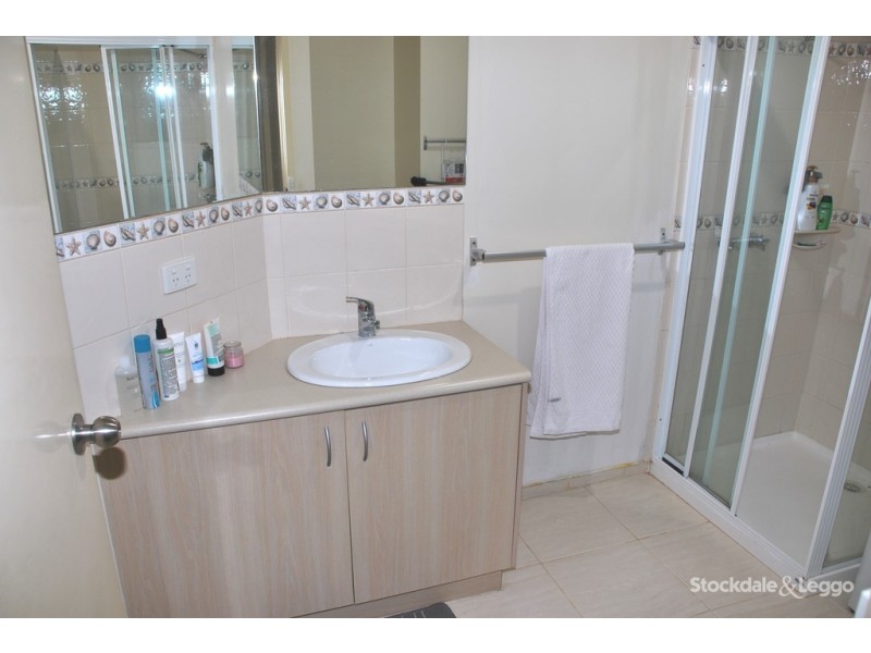 1/6 Madge Court, Mooroopna VIC 3629