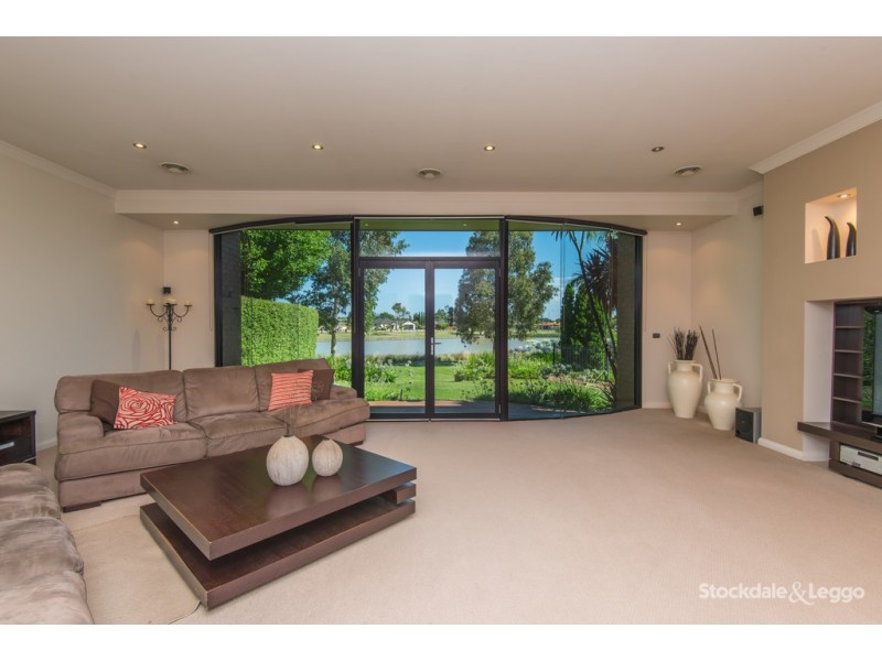 20 Menindee Crescent, Kialla VIC 3631