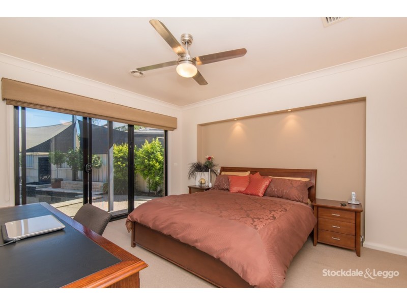 20 Menindee Crescent, Kialla VIC 3631