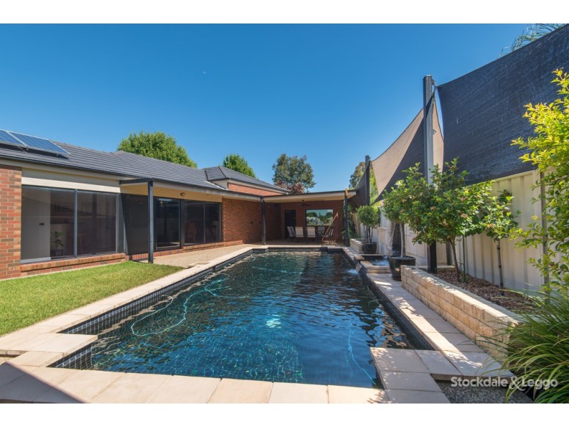 20 Menindee Crescent, Kialla VIC 3631