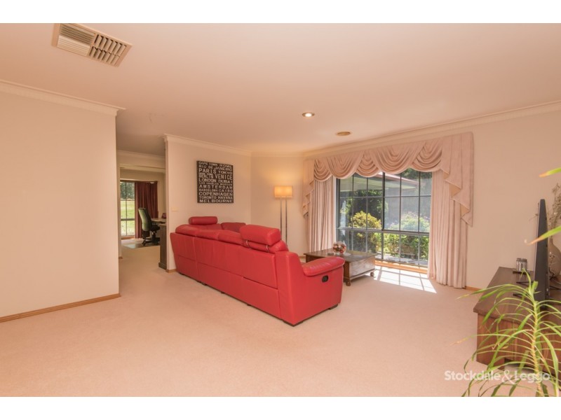 42 Teasdale Crescent, Kialla VIC 3631