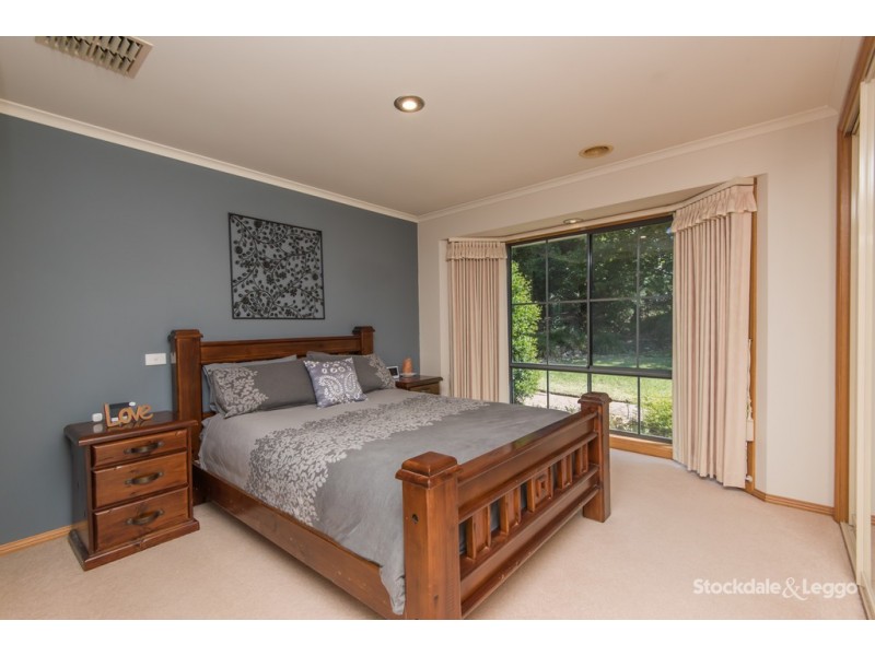 42 Teasdale Crescent, Kialla VIC 3631