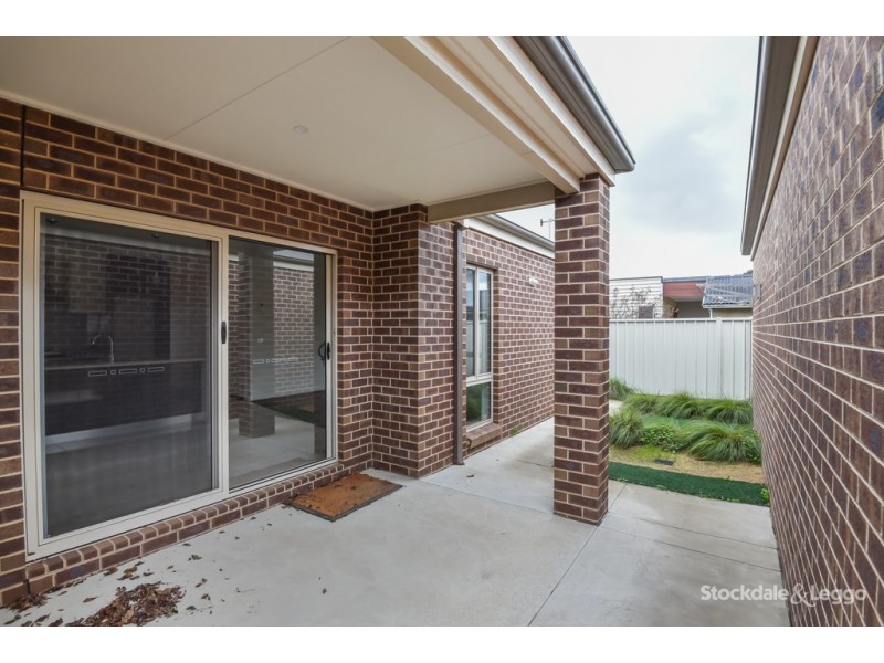 1/17 Dunkirk Avenue, Shepparton VIC 3630