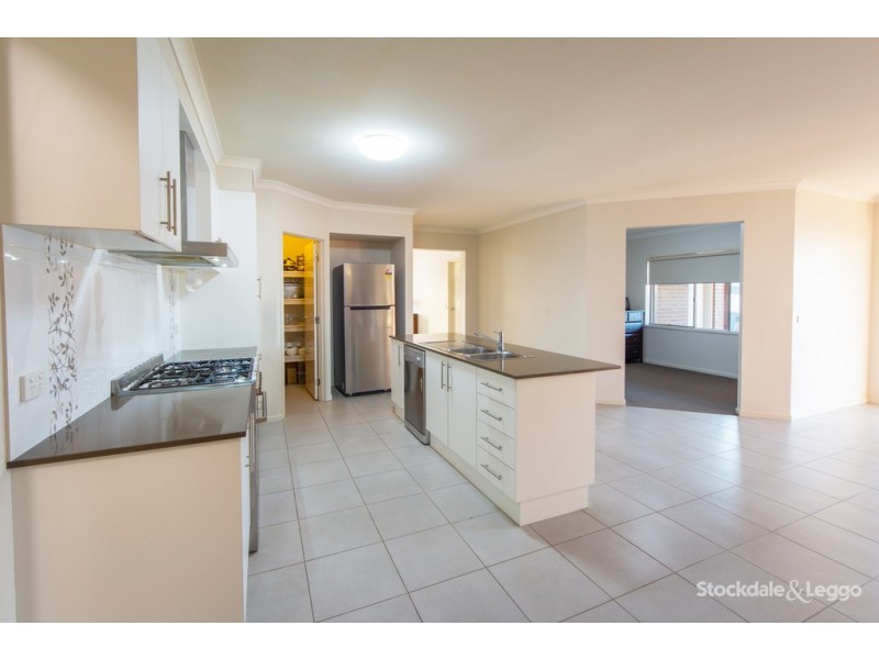 10 Chivalry Drive, Mooroopna VIC 3629