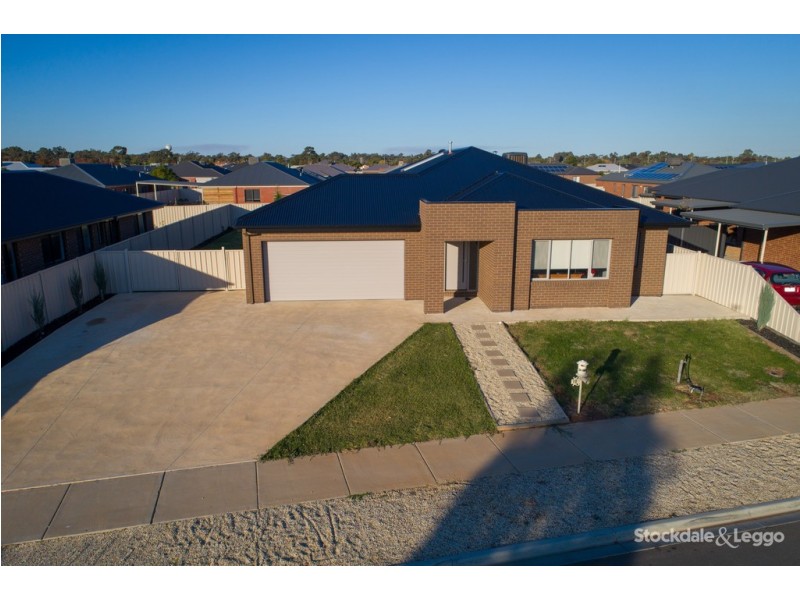 10 Chivalry Drive, Mooroopna VIC 3629