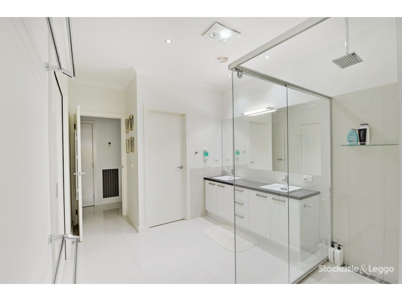 13 Bentleigh Street, Shepparton VIC 3630