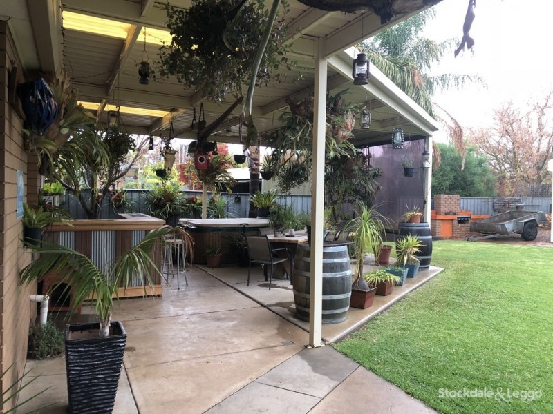 4 Stanley Street, Mooroopna VIC 3629