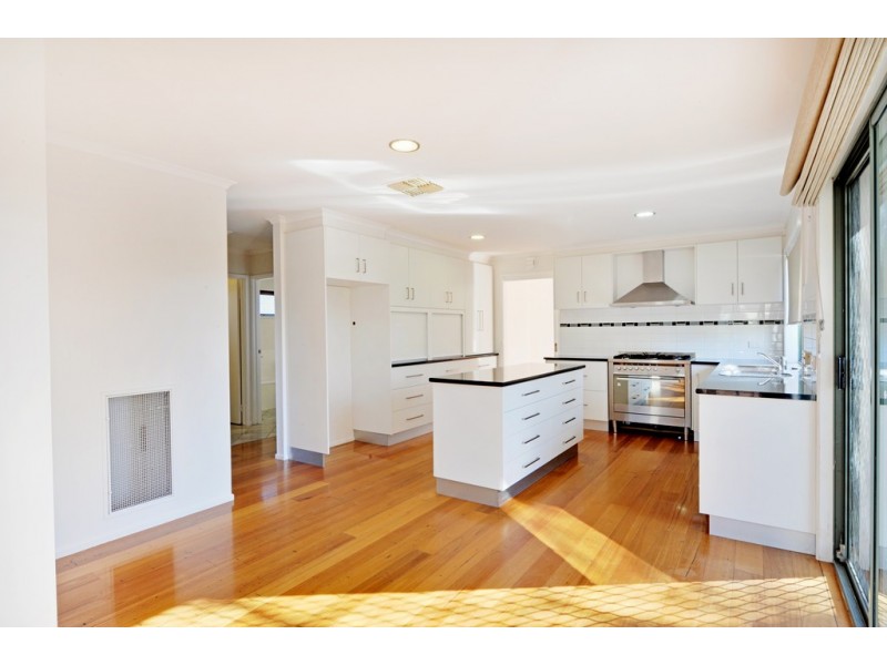 5 Nicholls Avenue, Shepparton VIC 3630