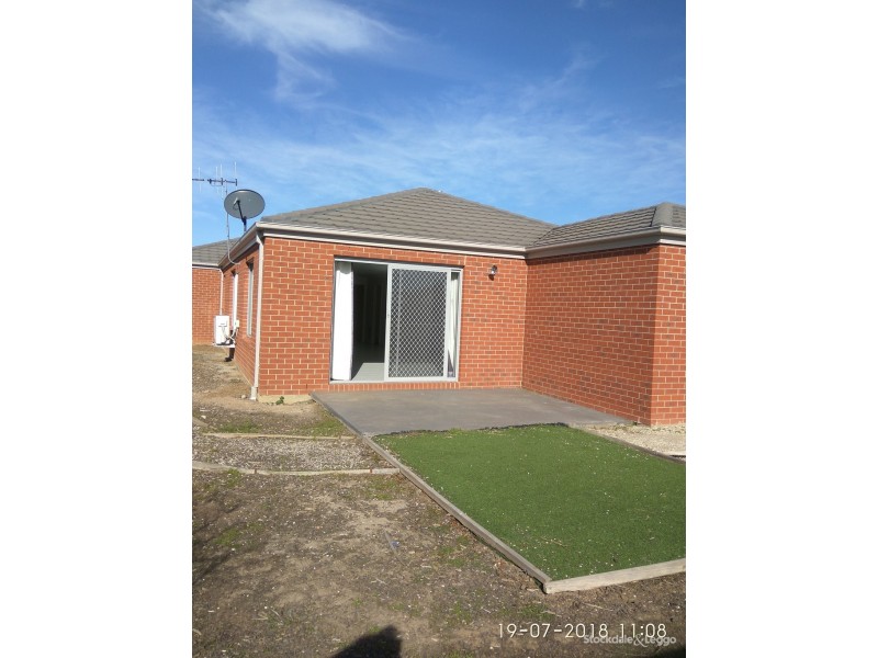 2B Kinchega Drive, Shepparton VIC 3630