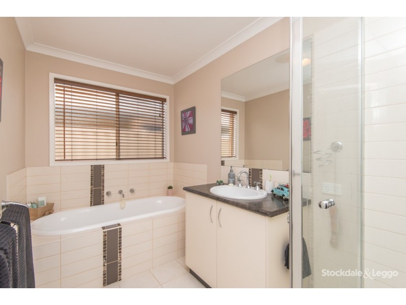 14 Sugargum Crescent, Kialla VIC 3631