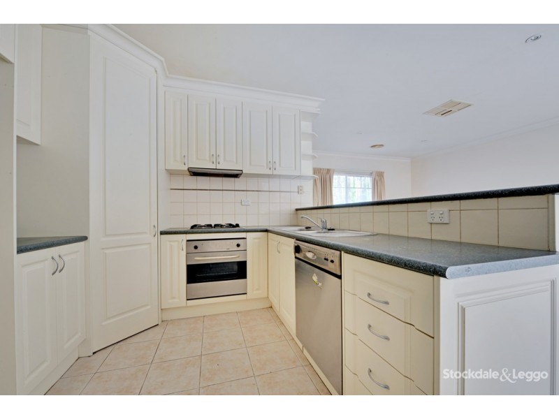 1/15 Barker Avenue, Shepparton VIC 3630