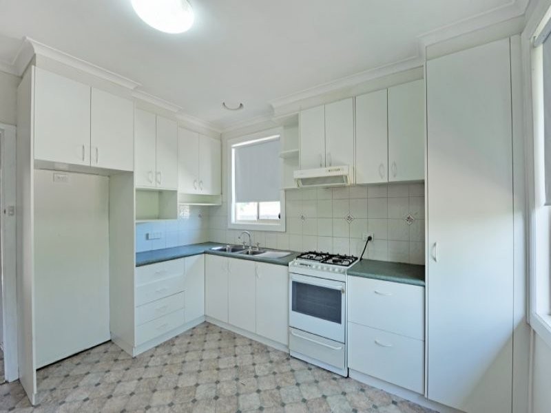 21 Cameron Avenue, Shepparton VIC 3630