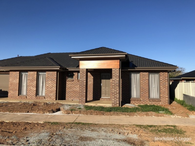 2/15 Michel Street, Shepparton VIC 3630